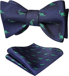 Conjunto de pañuelo y pajarita azul con motivos verdes de dinosaurios